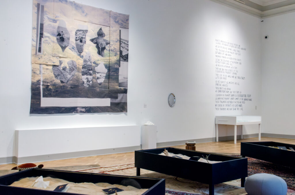 93 Fragments: Installation